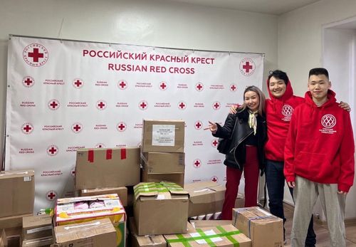 Волонтеры ТувГУ собрали около 200 килограммов гуманитарной помощи для жителей Донецка и Луганска