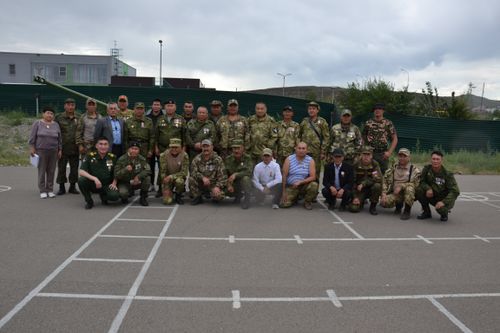 Более сорока бойцов «БАРСа» из Тувы получили памятные медали в День исторической памяти и чести добровольцев ТНР