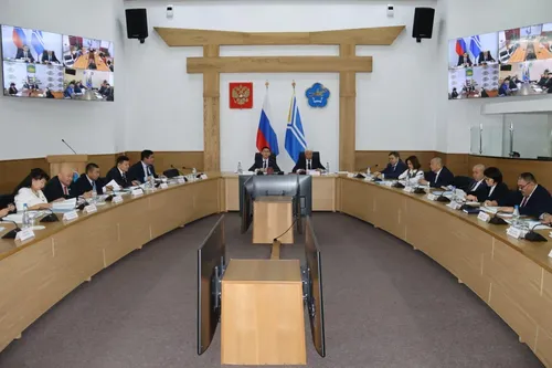 Публичные слушания по проекту бюджета Тувы на 2026 год: в приоритете социальная сфера