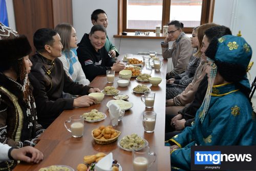 Молодежи Кызыла рассказали о традициях празднования Шагаа