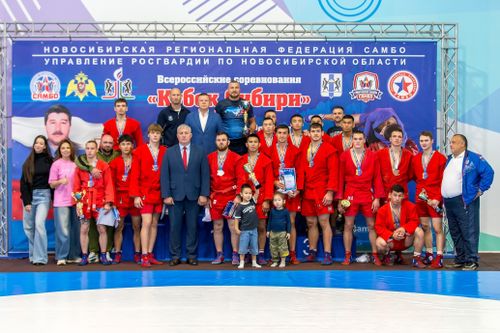 Сборная Тувы стала призёром «Кубка Сибири» по самбо
