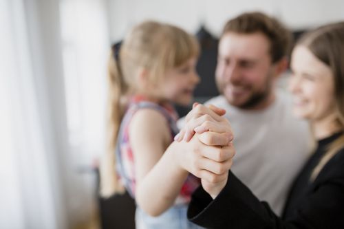 Более 160 семей Тувы получили единовременное пособие при передаче ребенка на воспитание в семью