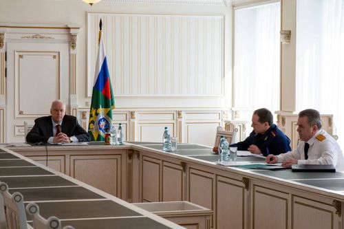 Председатель СК России провел повторный личный прием для детей-сирот из Тувы