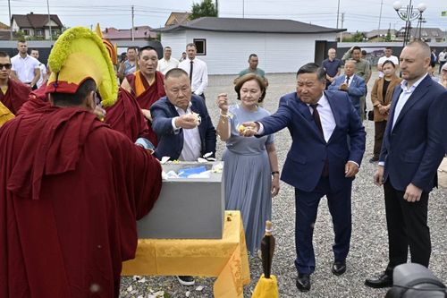 В Туве заложен первый камень Центра Восточной Медицины при монастыре «Тубтен Шедруб Линг»