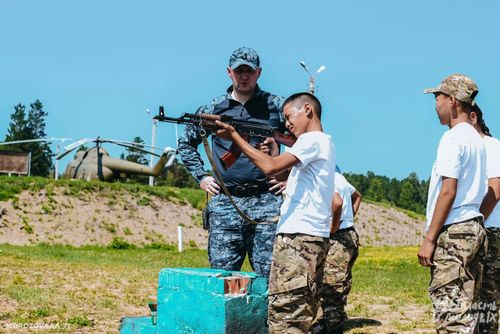 Команды Тувы вошли в число лучших на Всероссийской военно-патриотической игре «Зарница 2.0»