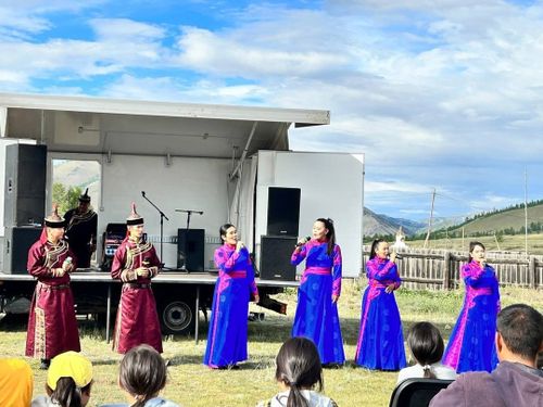 Концерт в Качыке: искусство и традиции в отдаленном селе