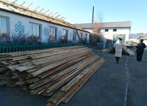 Правительство России проверило ход строительства и ремонта на объектах образования Тувы