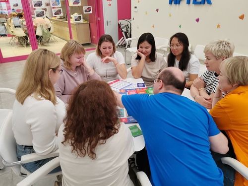 Управленческие команды школ Тувы проходят обучение в Артеке