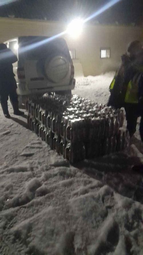 В Тоджинском районе ДПС поймали пьяного водителя, который вез незаконный алкоголь для продажи