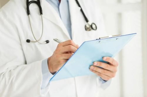 Более 200 человек обратились в контакт-центр фонда ОМС Тувы за шесть месяцев 2024 года