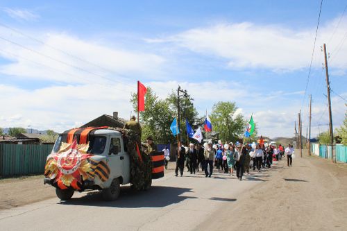 В Чаа-Хольском районе отпраздновали День Победы парадом