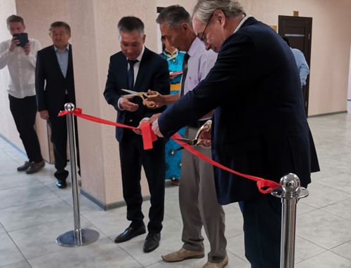 В Туве открылся первый центр «Мобильного электронного образования»