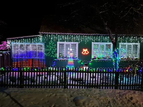 В Каа-Хемском районе определили победители конкурса на лучшее новогоднее оформление