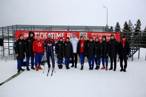 Кадеты Кызылского президентского училища завоевали медали на первенстве Вооруженных Сил РФ по лыжным гонкам