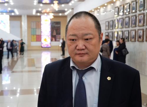 Анатолий Югай: «Мы сейчас добиваемся того, чтобы максимально уменьшить количество обращений жителей Тувы»