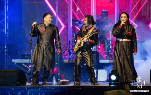 В Туве проходит большой фестиваль живой музыки в формате Open Air «Алаш-фест»
