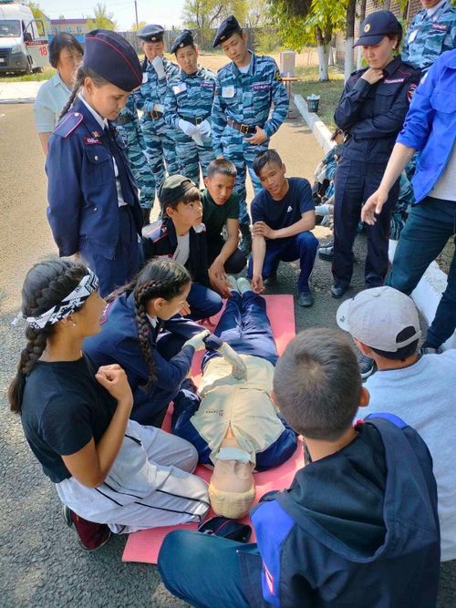 Школьники из Монгун-Тайгинского района стали лучшими друзьями полиции
