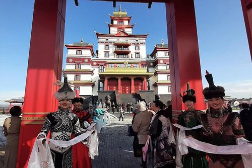 IV сарыг шажын шуулганының аалчыларын болгаш киржикчилерин уткуп алырынга белеткел эгелээн