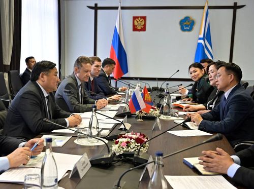 Глава Тувы встретился с делегацией Завханского аймака Монголии