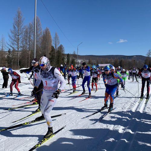 В Туве прошёл лыжный марафон в поддержку снежного барса