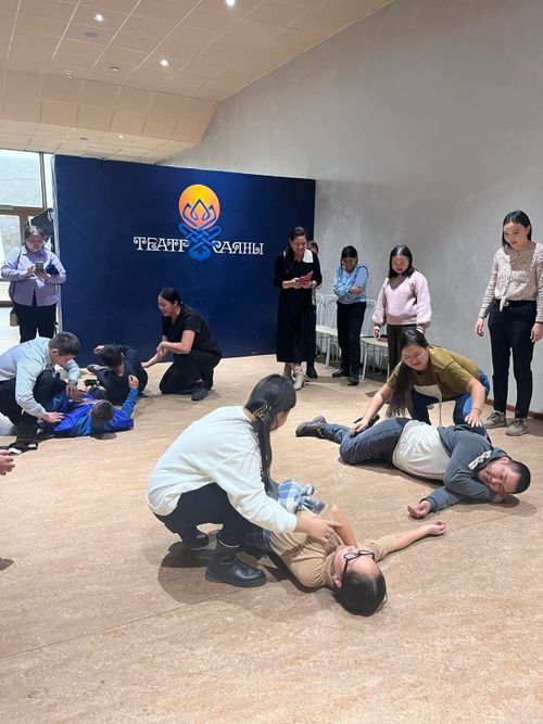 Студенты медколледжа Тувы прошли обучение по оказанию первой помощи