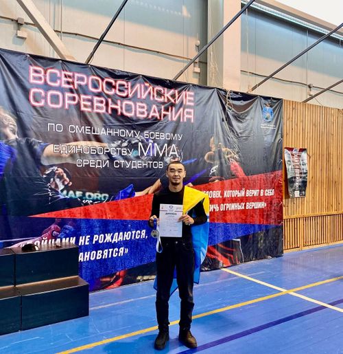 Студент ТувГУ стал двукратным чемпионом России по студенческому ММА