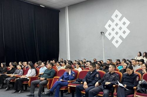 В Туве проходят сходы граждан по вопросам профилактики правонарушений