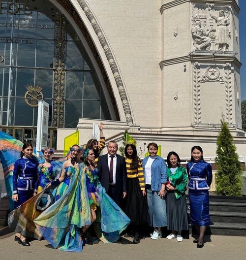 Тува приняла участие в фестивале «Будущее в цветах»