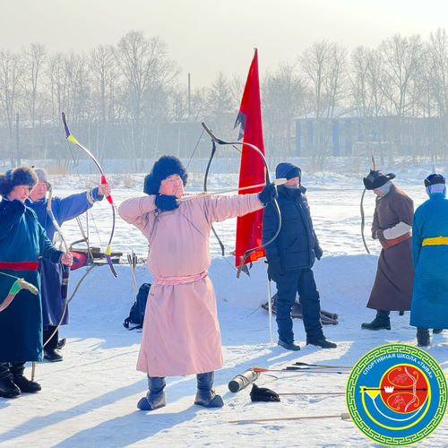 Глаз не подведет — рука не дрогнет. В Кызыле состоялся турнир по стрельбе из лука