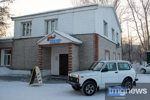 Предприниматель из Тес-Хема передал машину нашим бойцам