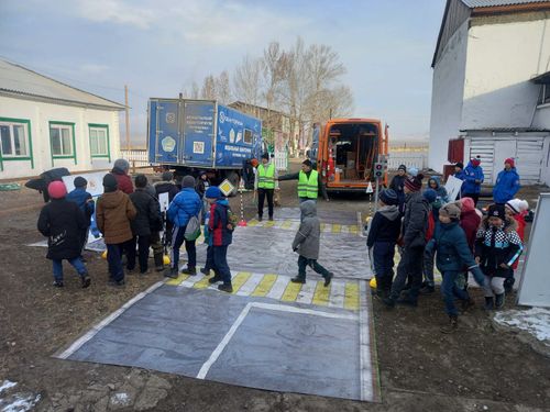 «Лаборатория безопасности» побывала в Дзун-Хемчике