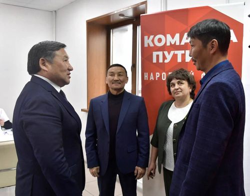 В Туве открылся общественный штаб в поддержку Владимира Путина