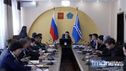 В Правительстве Тувы обсудили вопросы социальной адаптации ветеранов СВО с инвалидностью