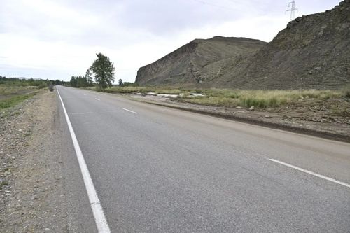 Последствия грязевого потока в районе села Усть-Элегеста устранены. Дорога открыта для проезда