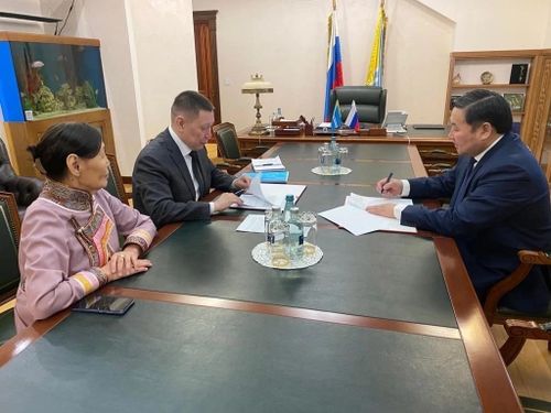 Правительство Тувы подписало Соглашение о сотрудничестве с Ассоциацией коренных малочисленных народов Севера, Сибири и Дальнего Востока