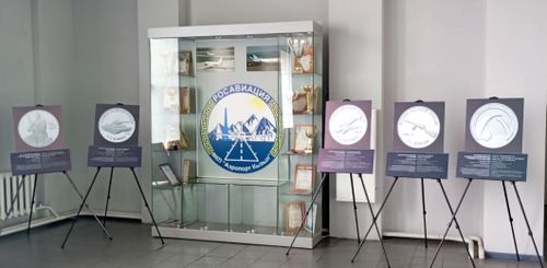 В аэропорту Кызыла открылась выставка Банка России «Истории Победы»