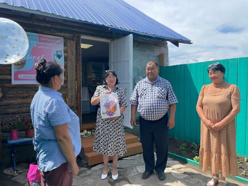 У жителей села Межегея появилась собственная кондитерская