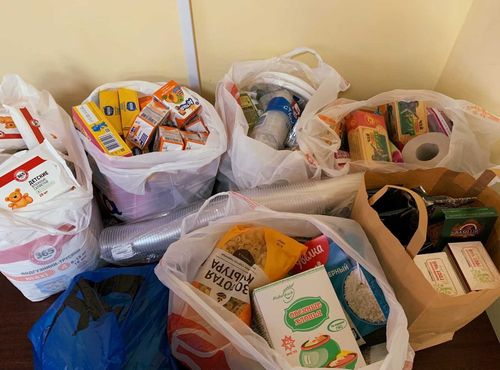 В Туве открыт сбор гуманитарной помощи для жителей ДНР и ЛНР