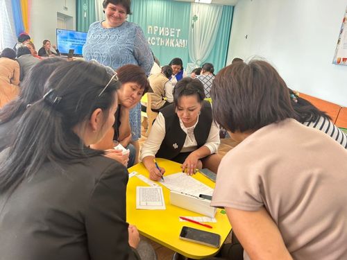 Воспитатели детских садов Тувы приняли участие в деловой игре