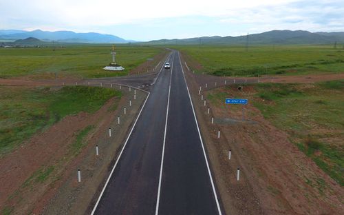 Тува вошла в число регионов, которые получат деньги на ремонт затопленных дорог