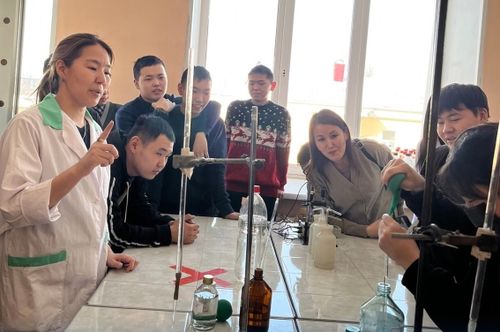 В Туве проходят мероприятия месячника ко Дню российской науки