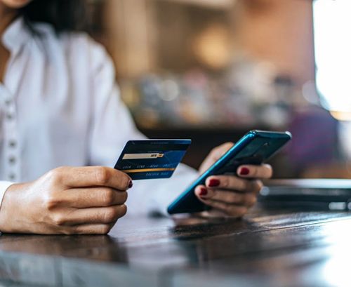 В России планируют увеличить лимит переводов себе в другие банки без комиссии до 30 млн рублей