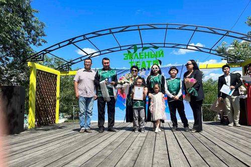 В Туве «Единая Россия» поздравляет семейные пары