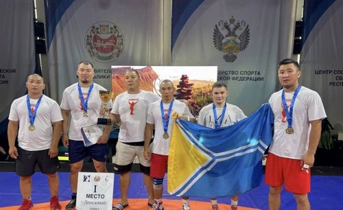 Спортсмены из Тувы приняли участие во Всероссийских играх по национальным видам борьбы