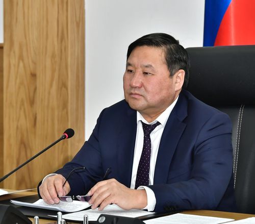 Владислав Ховалыг: «Трудности, которые выпали на нашу долю, не только закаляют, но и открывают новые возможности»