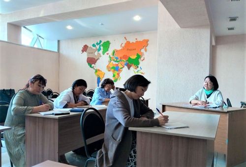 Ийи дылдыг ниитилелге уругларны кижизидери