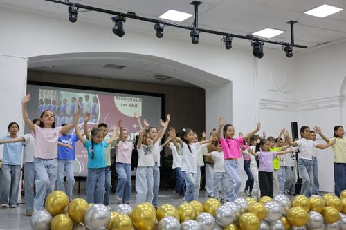 В Кызылском колледже искусств прошел отчетный концерт учащихся музыкальной школы-студии