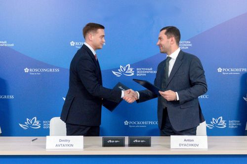 «Россети Сибирь» и «Российские космические системы» подписали соглашение о сотрудничестве на ВЭФ-2026