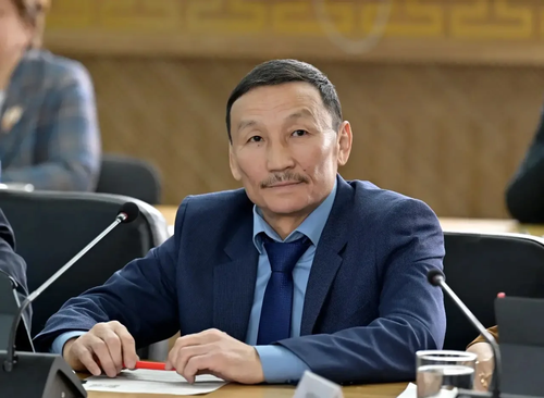 Владислав Ховалыг представил нового министра спорта Тувы