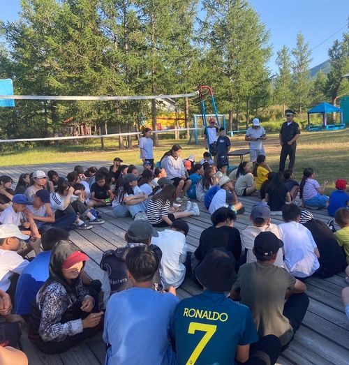 Тываның Баштыңы «Чагытайга» болуушкун соонда уруглар лагерин хынаар даалганы берген